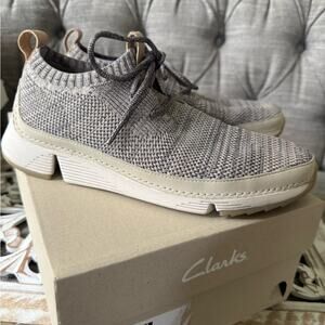 Clarks Sneakers Shoes Women’s 8.5